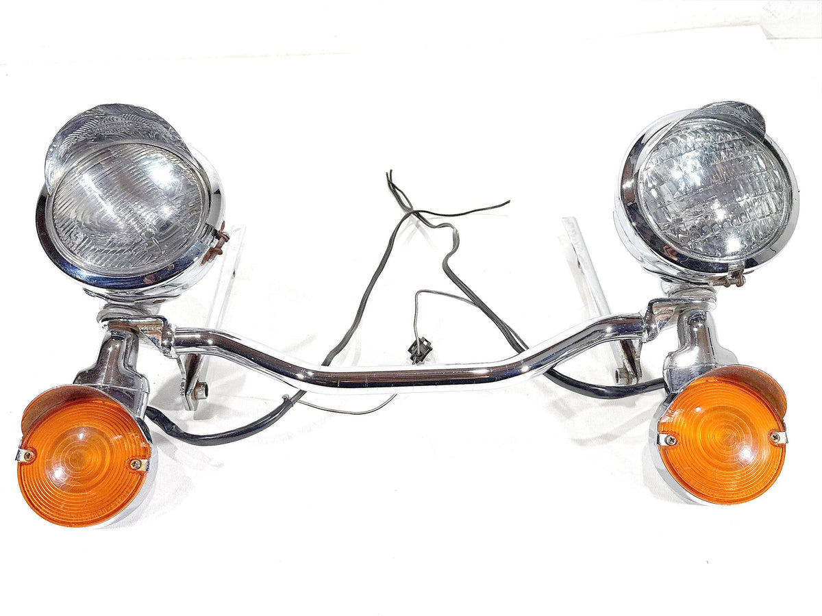 1995 Harley Heritage Softail Classic Front Turn Signal Indicators Aux Light Bar