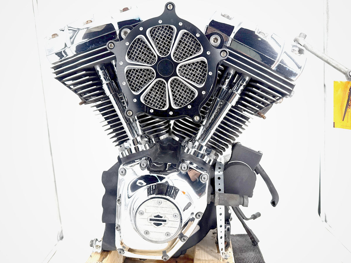 11 Harley Street Glide Touring FLHX EFI Twin Cam 103 Engine Motor air-cooled 61K