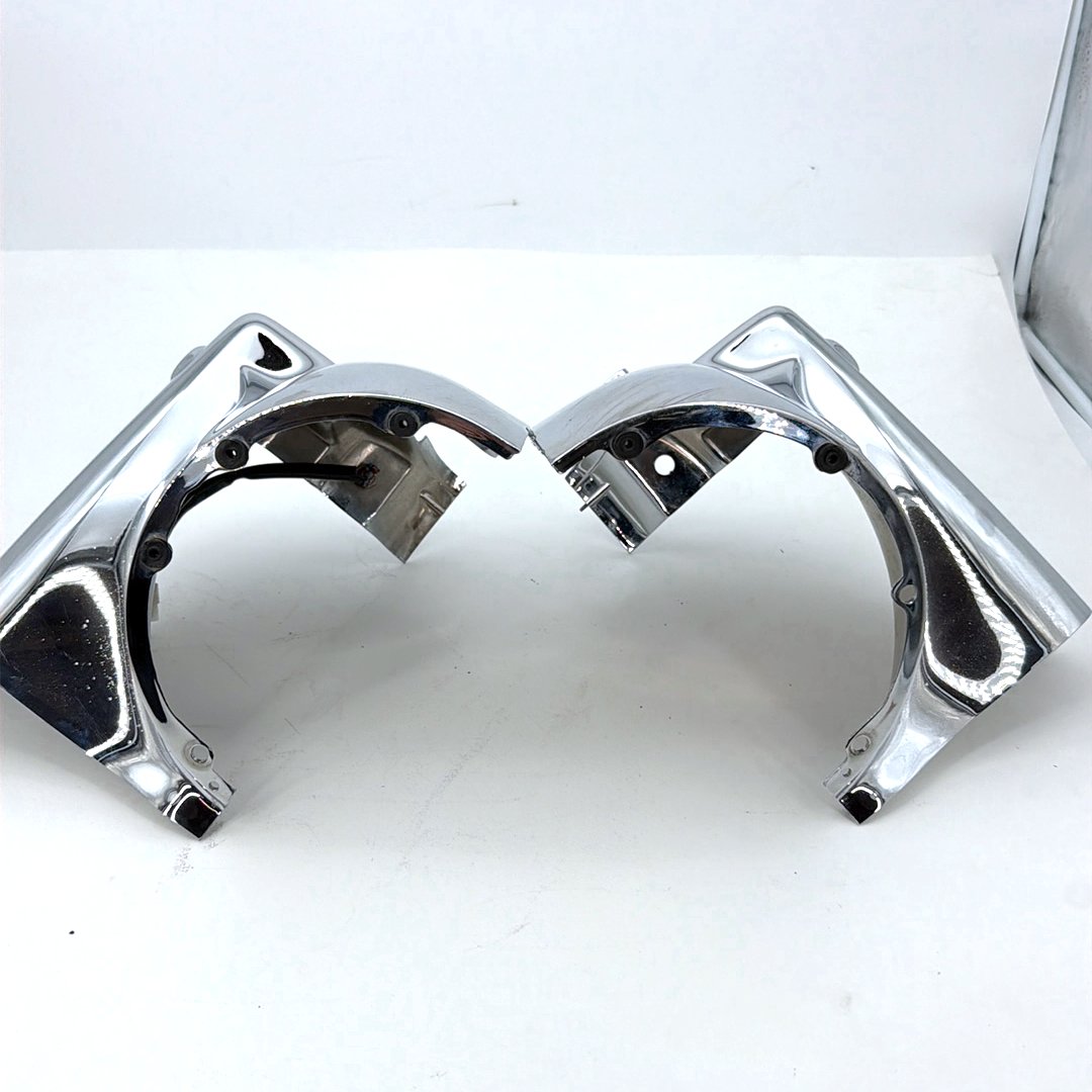 1999 - 2006 Harley-Davidson Touring Road King Left & Right Headlamp Nacelle Covers 67682-94