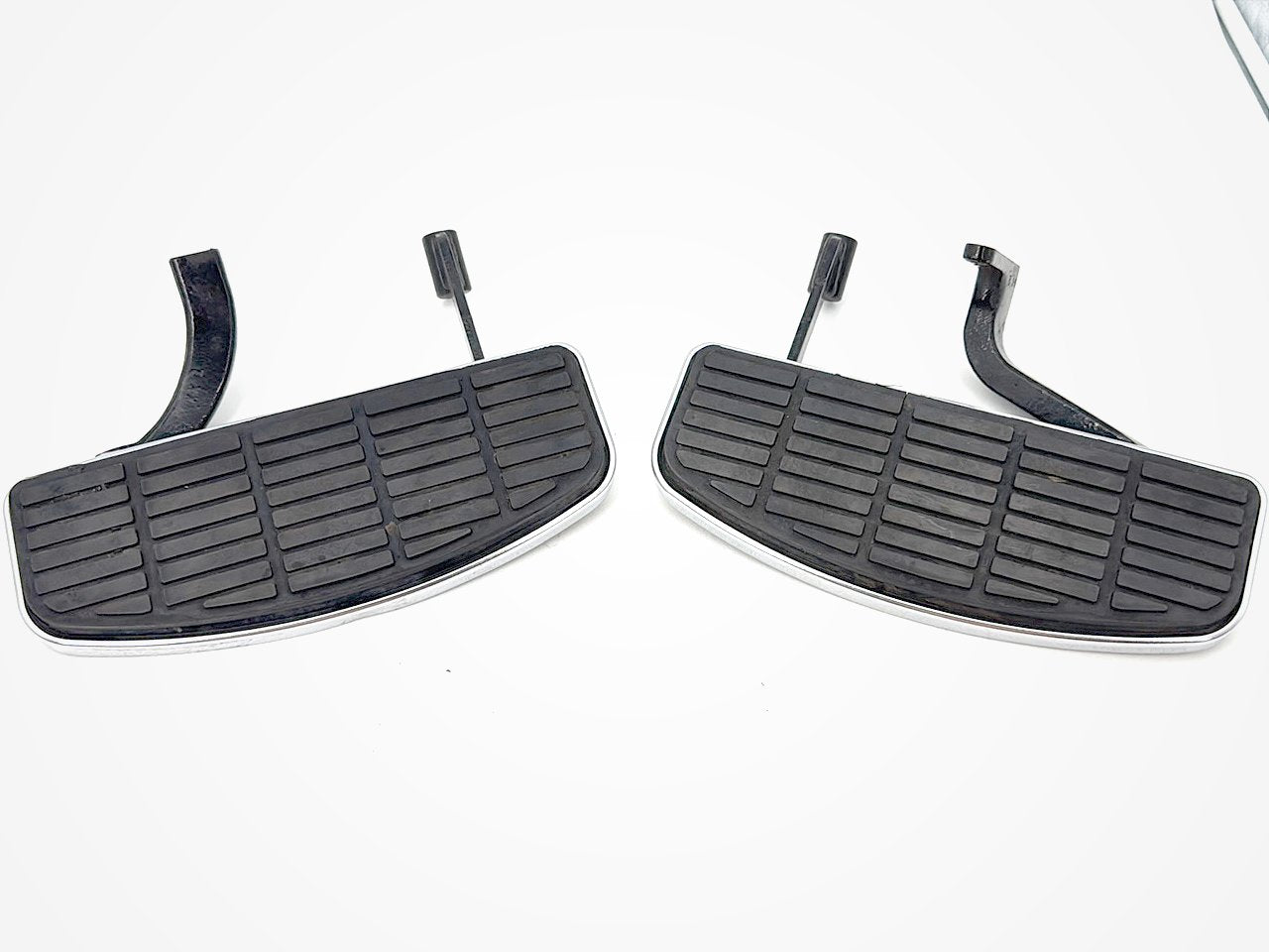 1999 - 2006 Harley-Davidson Touring Electra Glide Classic Left Right Driver Floorboard Foot Rest  	50614-91A