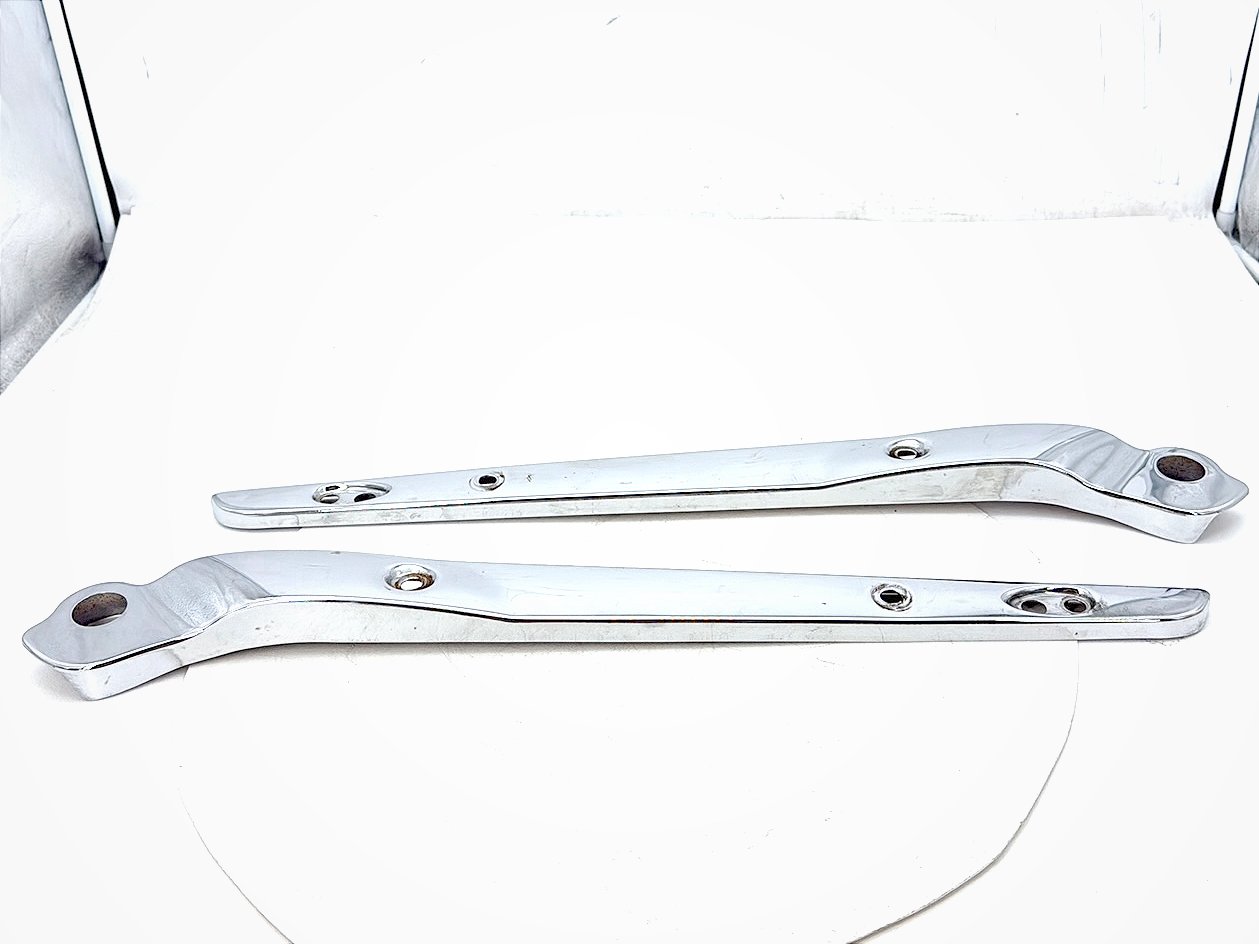 2012 Harley Dyna Fat Bob FXDF 103 OEM Rear Left Right Fender Struts Bracket