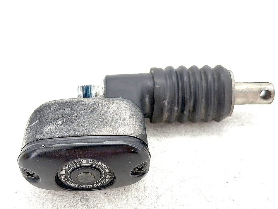 2003 Harley Electra Glide Touring FLHTI OEM Rear Brake Master Cylinder Reservoir