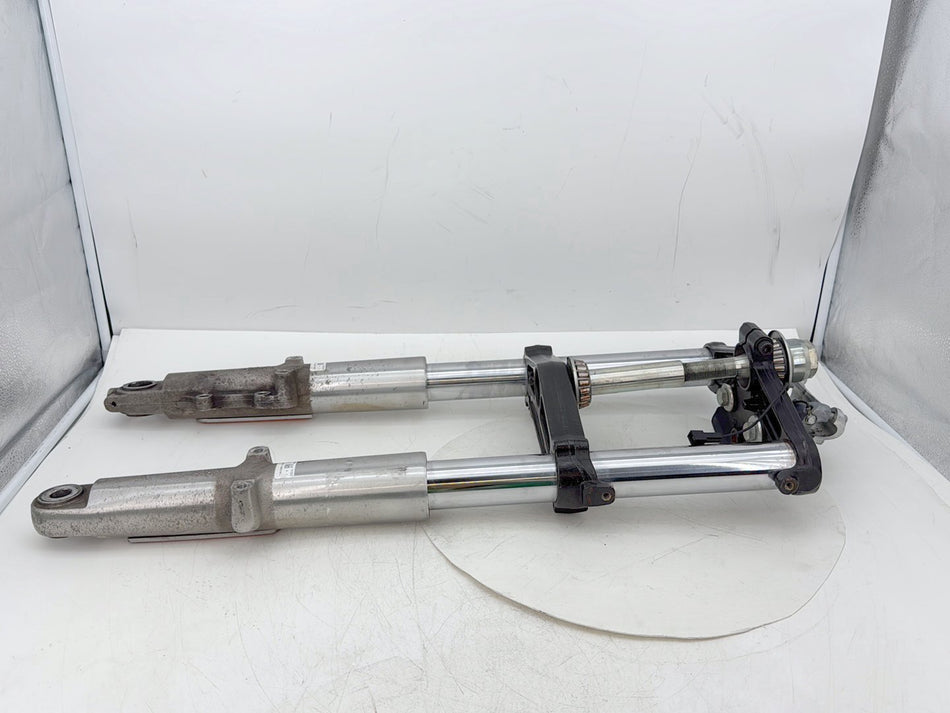 2014 Harley Street Glide Touring Front Triple Tree Set &amp; LH RH Fork Legs Sliders