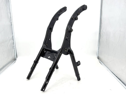 2007 - 2012 Harley-Davidson Touring Road Glide Rear Sub Frame Subframe Tail Rail 	48079-09BHP