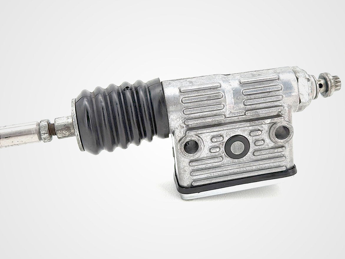 2000 Harley Sportster 883 Custom XL883C OEM Rear Brake Master Cylinder Reservoir