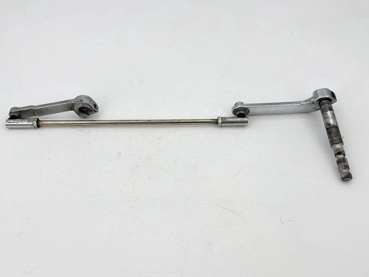 2007 - 2012 Harley-Davidson Touring Road Glide Gear Shifter Lever w/ Rod linkage 33709-82A