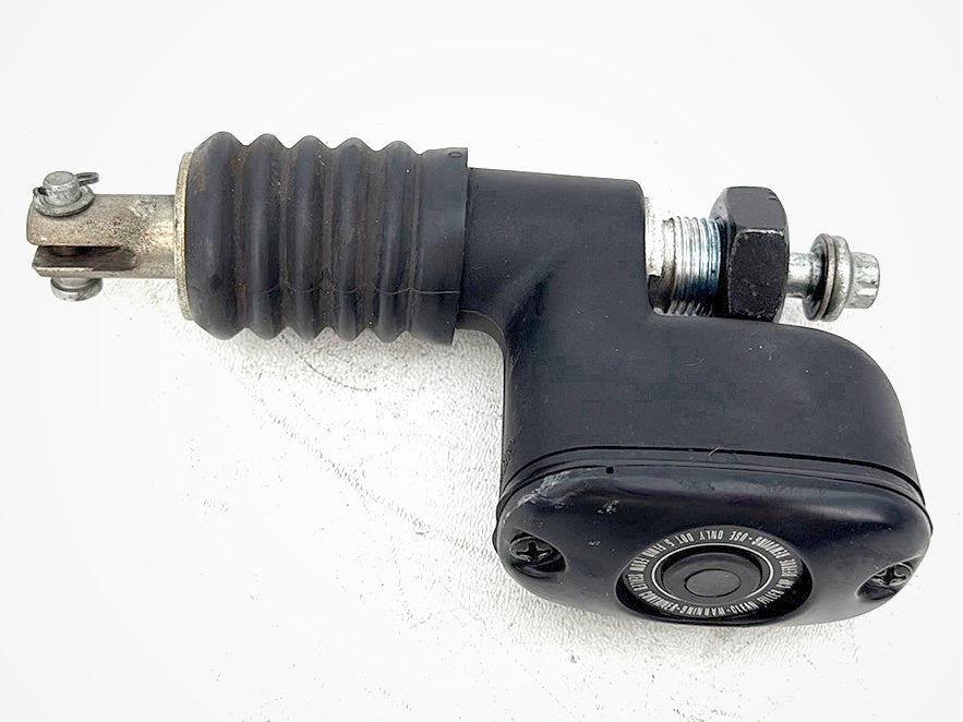 1999 - 2006 Harley-Davidson Touring Electra Glide Ultra Rear Brake Master Cylinder Reservoir 41755-99B