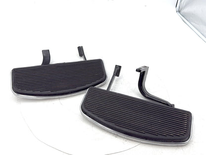 2007 - 2012 Harley-Davidson Touring Electra Glide Ultra Left Right Driver Floorboard Foot Rest 	47365-83C