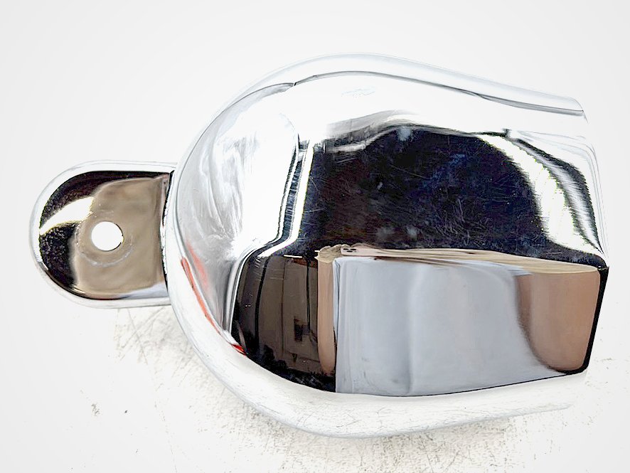 2008 Harley Dyna FXDL Low Rider Anniversary OEM Horn Signal Klaxon Chrome Cover