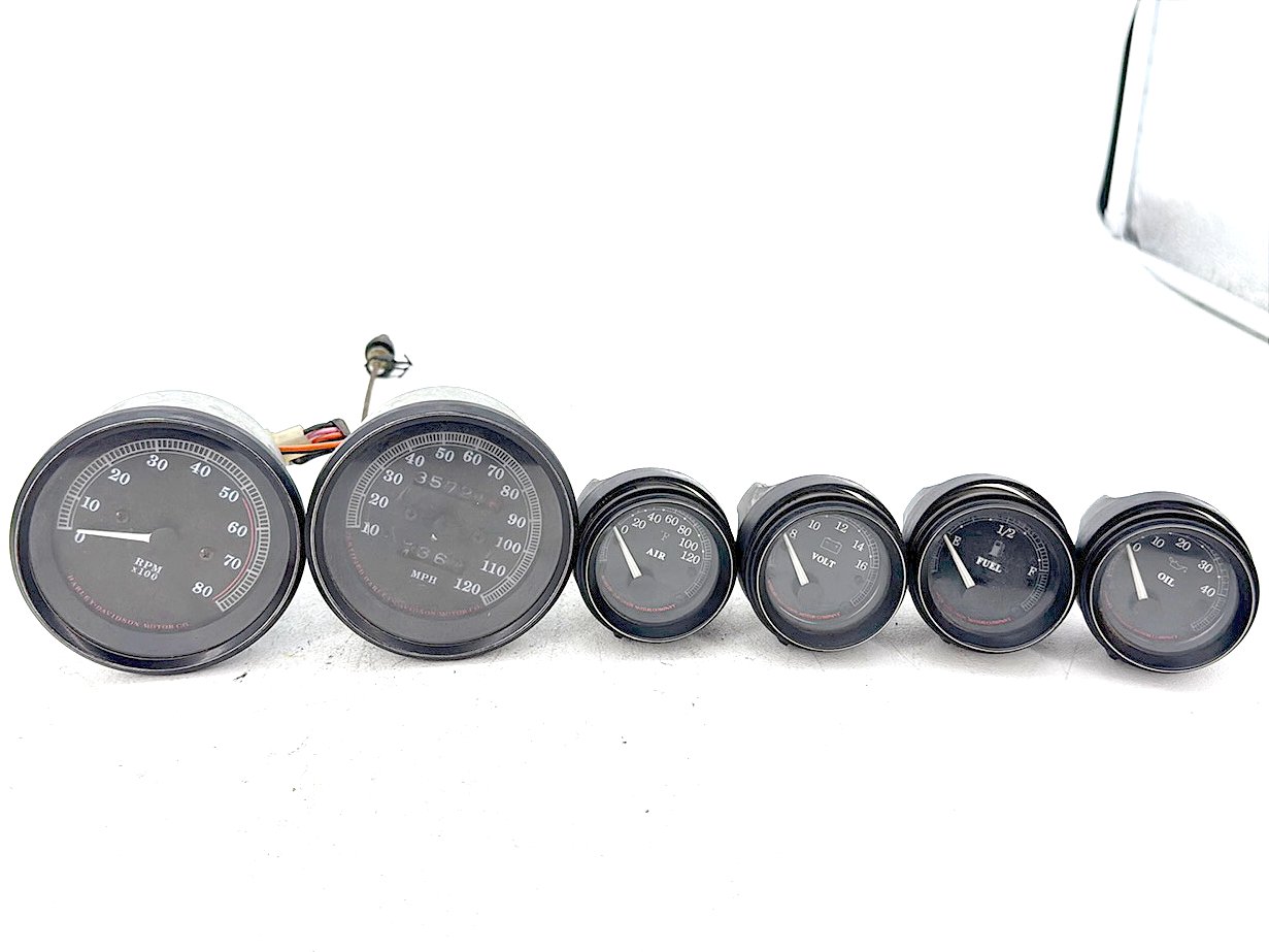 1996 Harley Electra Glide Touring FLHT OEM Air Oil Volt Fuel Tacho Speedo Gauges