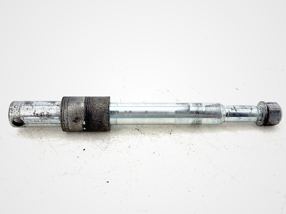 2015 Harley Dyna Low Rider FXDL OEM Front Wheel Axle Bolt Shaft