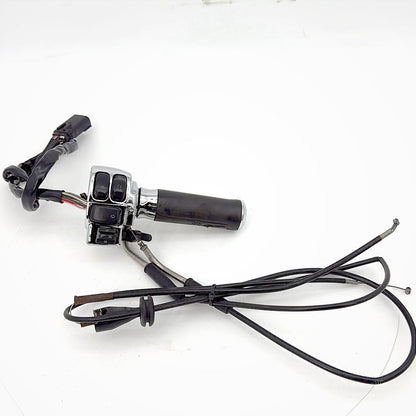 2007 - 2012 Harley-Davidson Touring Street Glide Right Engine Start Kill Switches Controls 71684-06