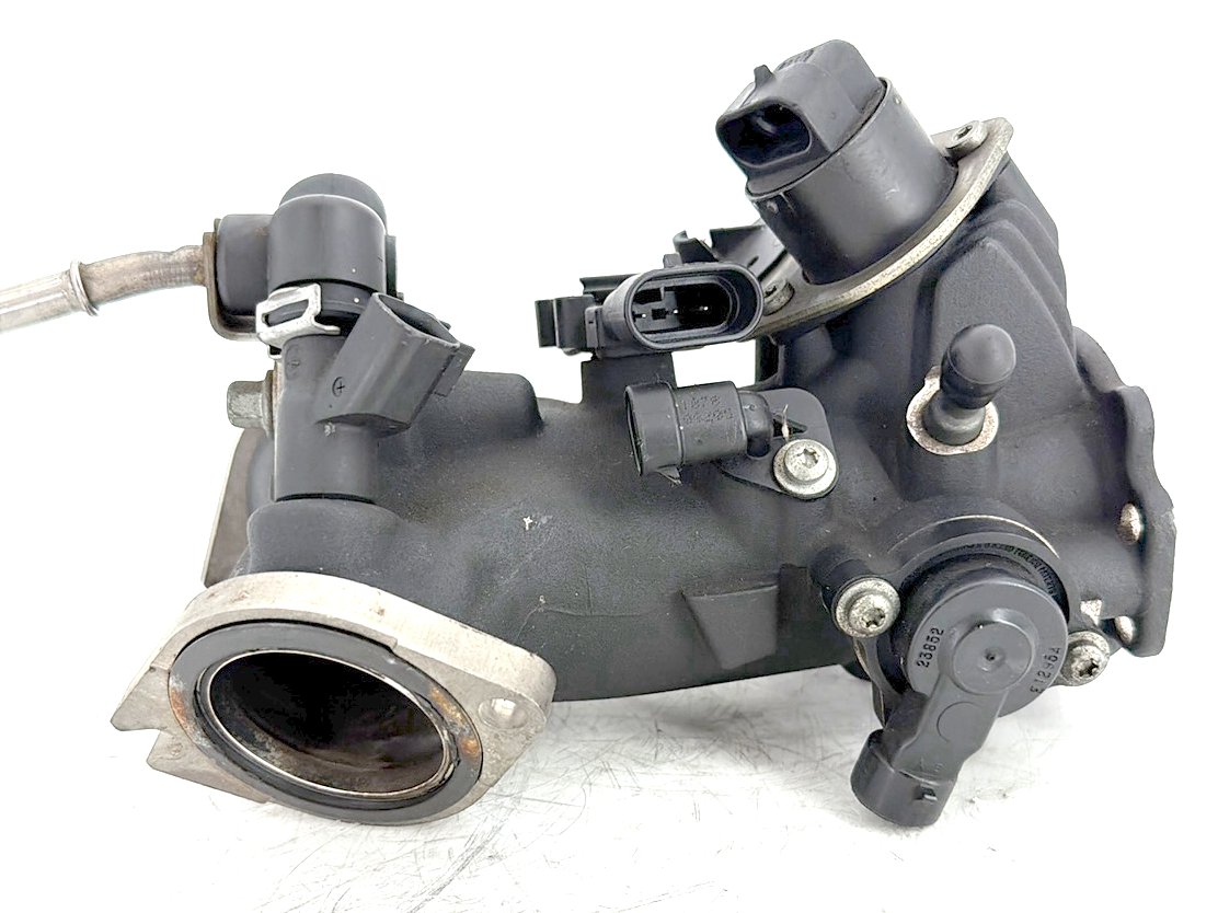 06 Harley Touring Electra Glide Classic OEM Engine Intake Manifold Throttle Body