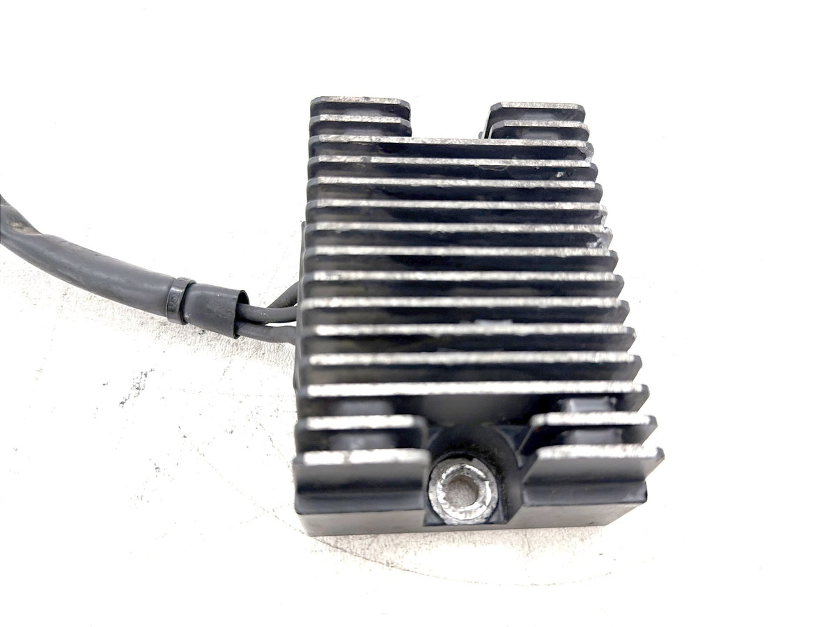 2000 Harley Sportster 1200 Custom XL1200C OEM Voltage Regulator Rectifier