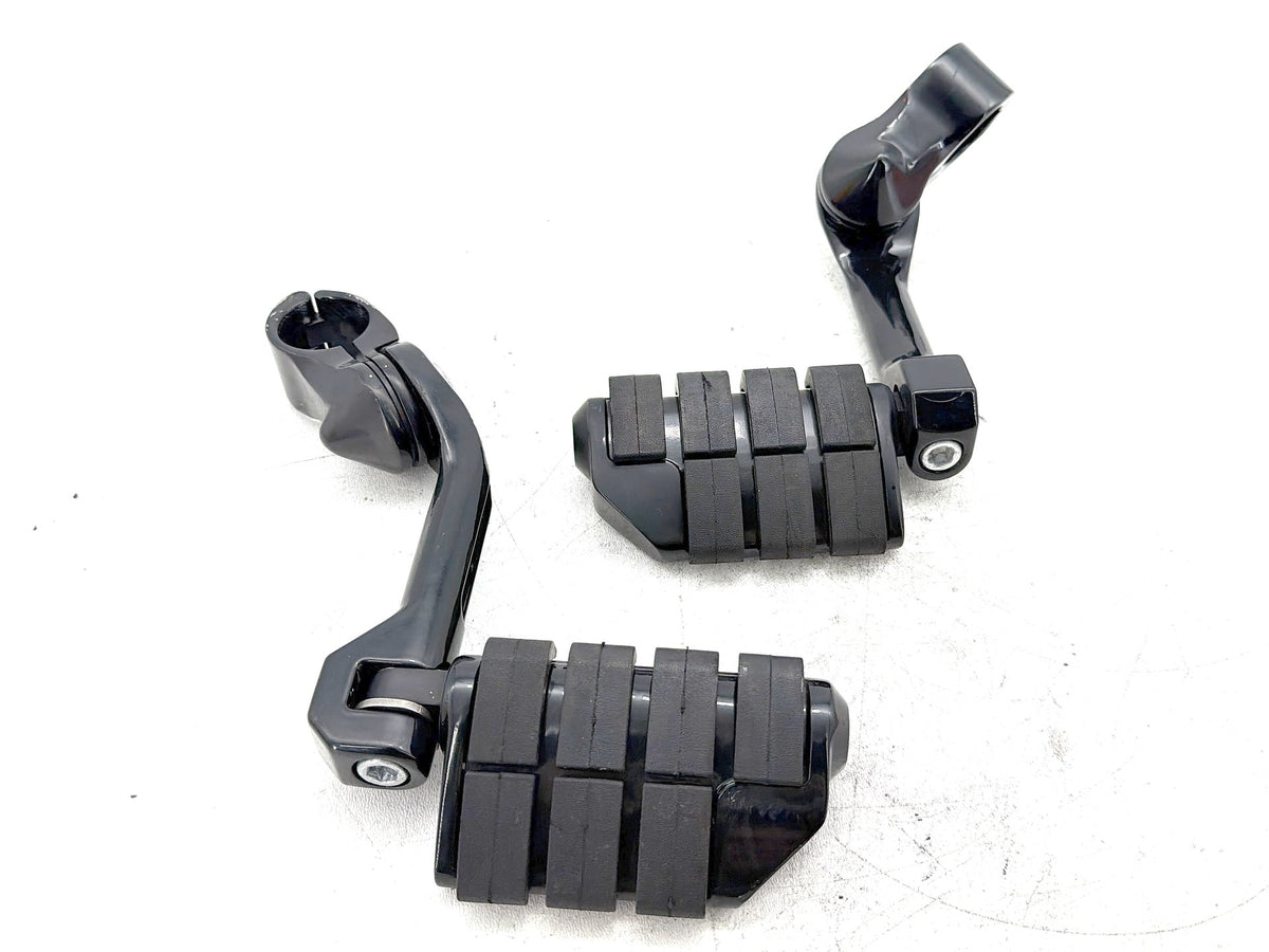 2010 Harley Road King Touring Police OEM Front Right Left Highway Foot Pegs