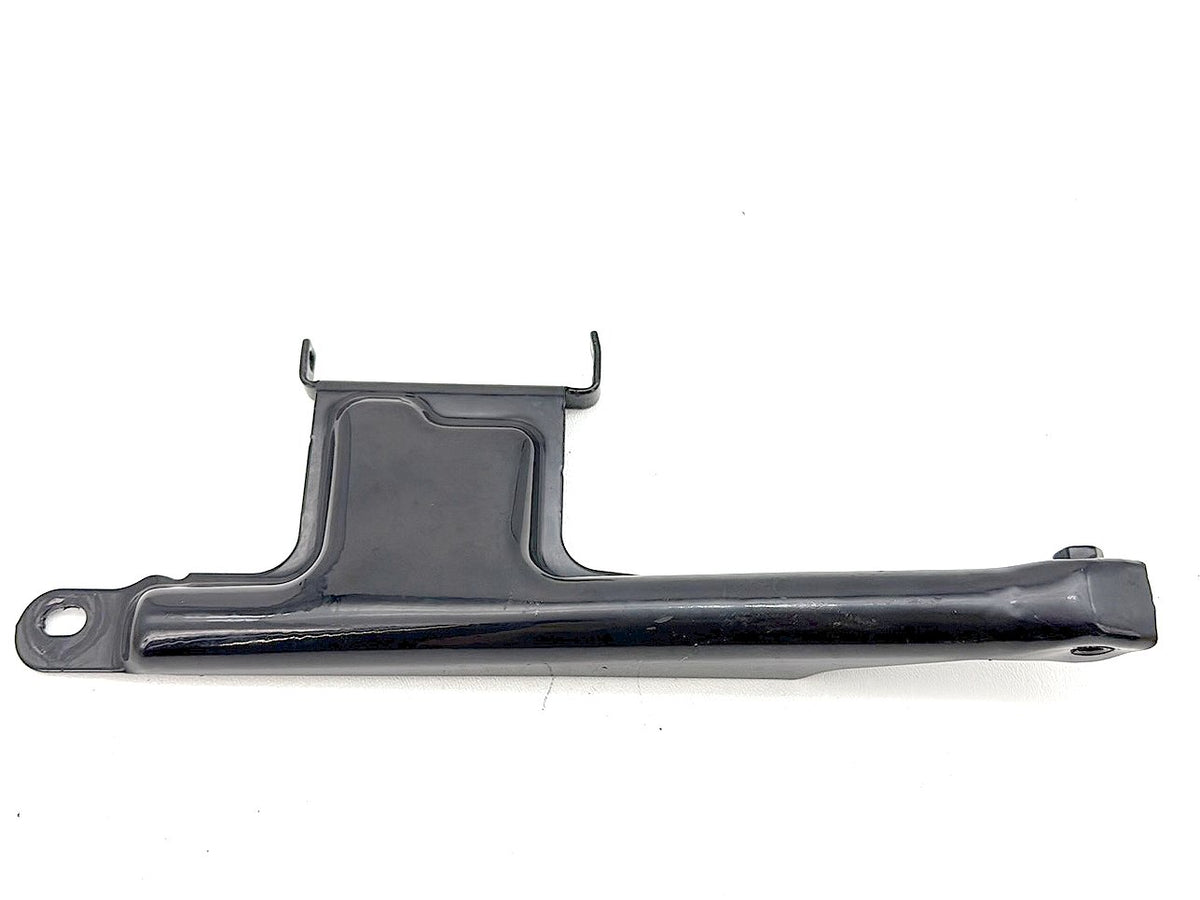 2008 Harley Softail Deluxe FLSTN OEM Seat Bracket Mount Support Mounting