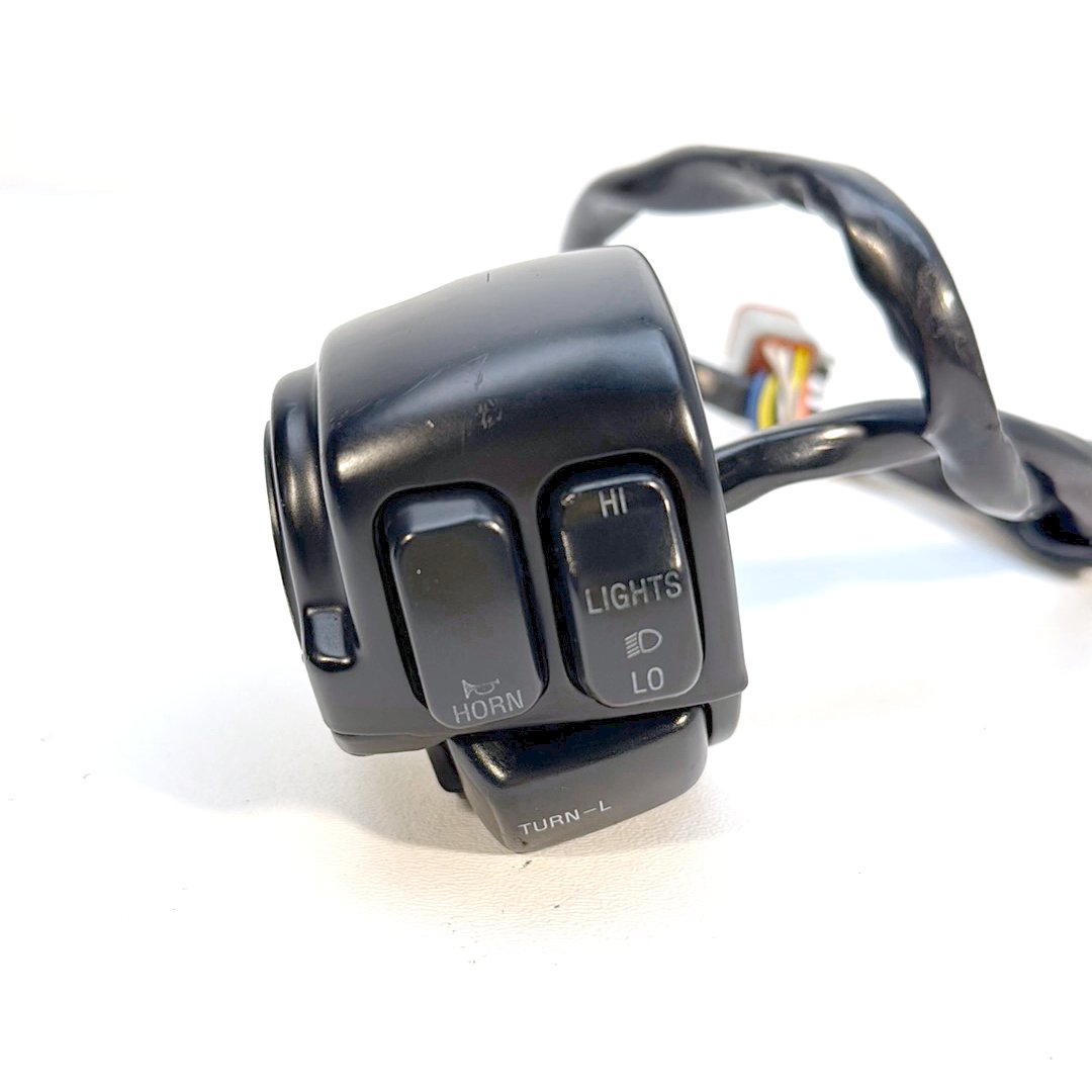 1986 - 2003 Harley-Davidson Sportster Hugger 883 Left Turn Signal Headlight Switches Controls 71598-96A