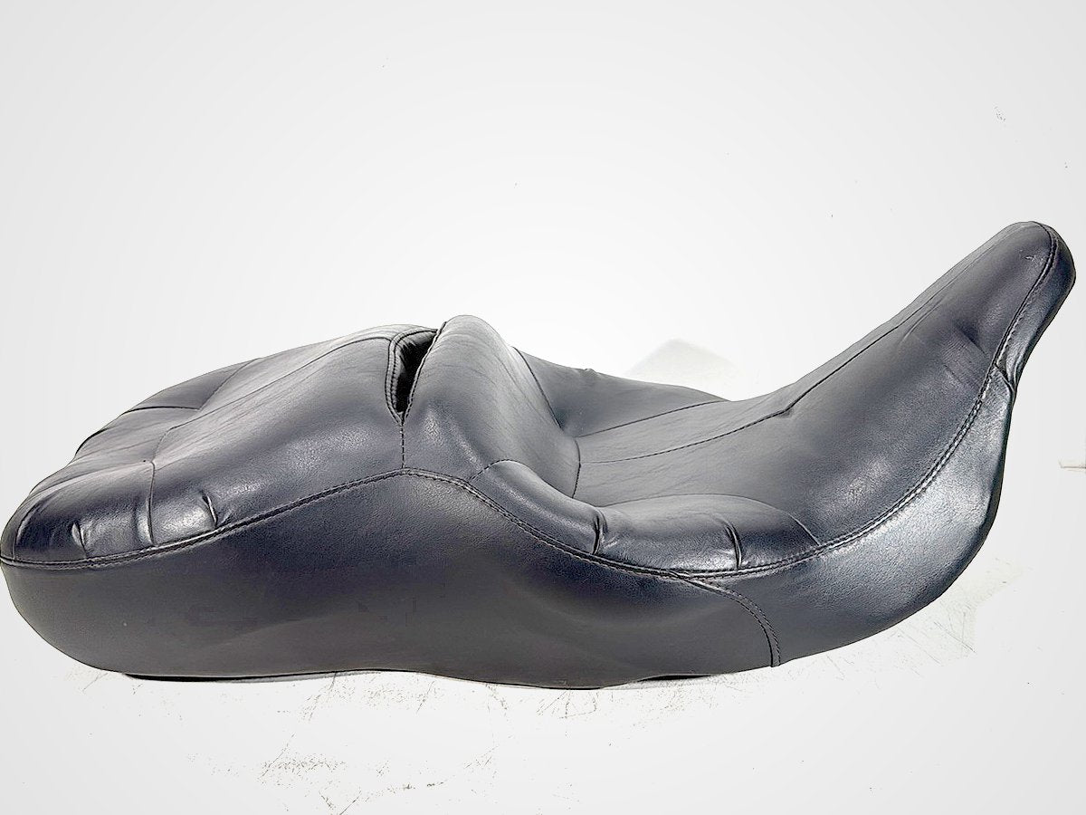 2007 Harley Touring FLHTC Electra Glide Classic OEM Passenger Rider Driver Seat Saddle