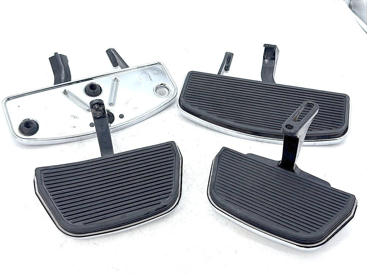2018 Harley Electra Glide Touring Left Right Driver & Pass Floorboard Foot Rest