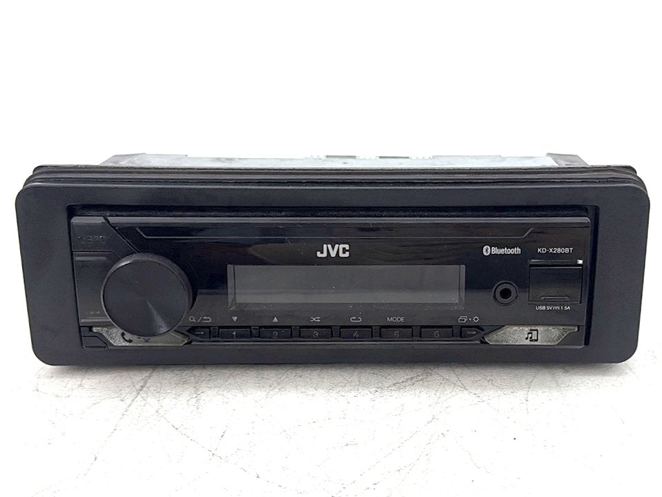 2000 Harley Touring Electra Glide Ultra CD Changer Radio Player JVC KD-X280BT
