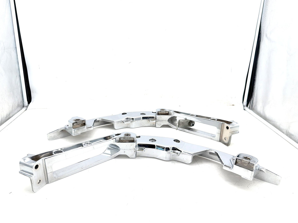 2016 Harley Road Glide Touring OEM Left Right Saddlebag Fender Struts Brackets