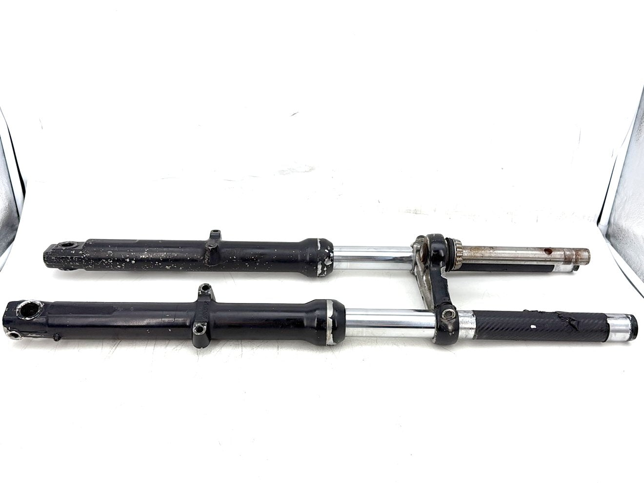 2004 Harley Sportster XL883C 883 Custom OEM Front Left & Right Fork Legs Sliders