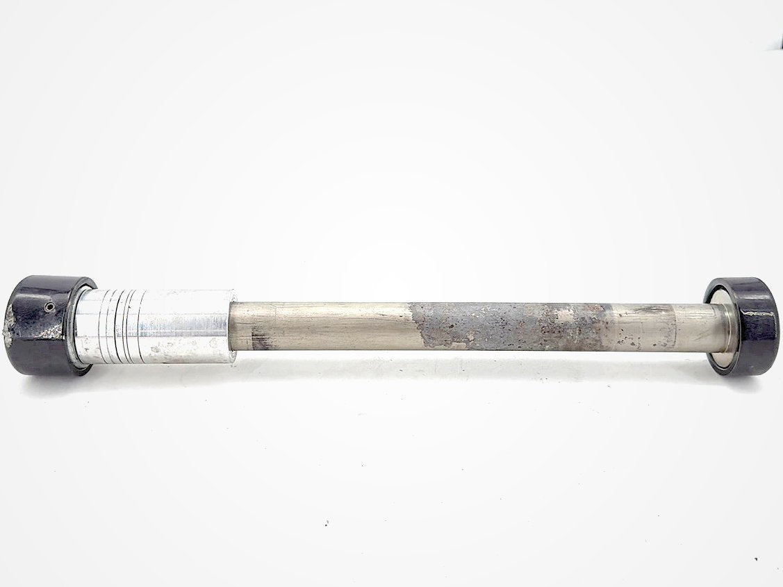 2008 Harley Dyna Fat Bob FXDF OEM Rear Wheel Axle Bolt Shaft