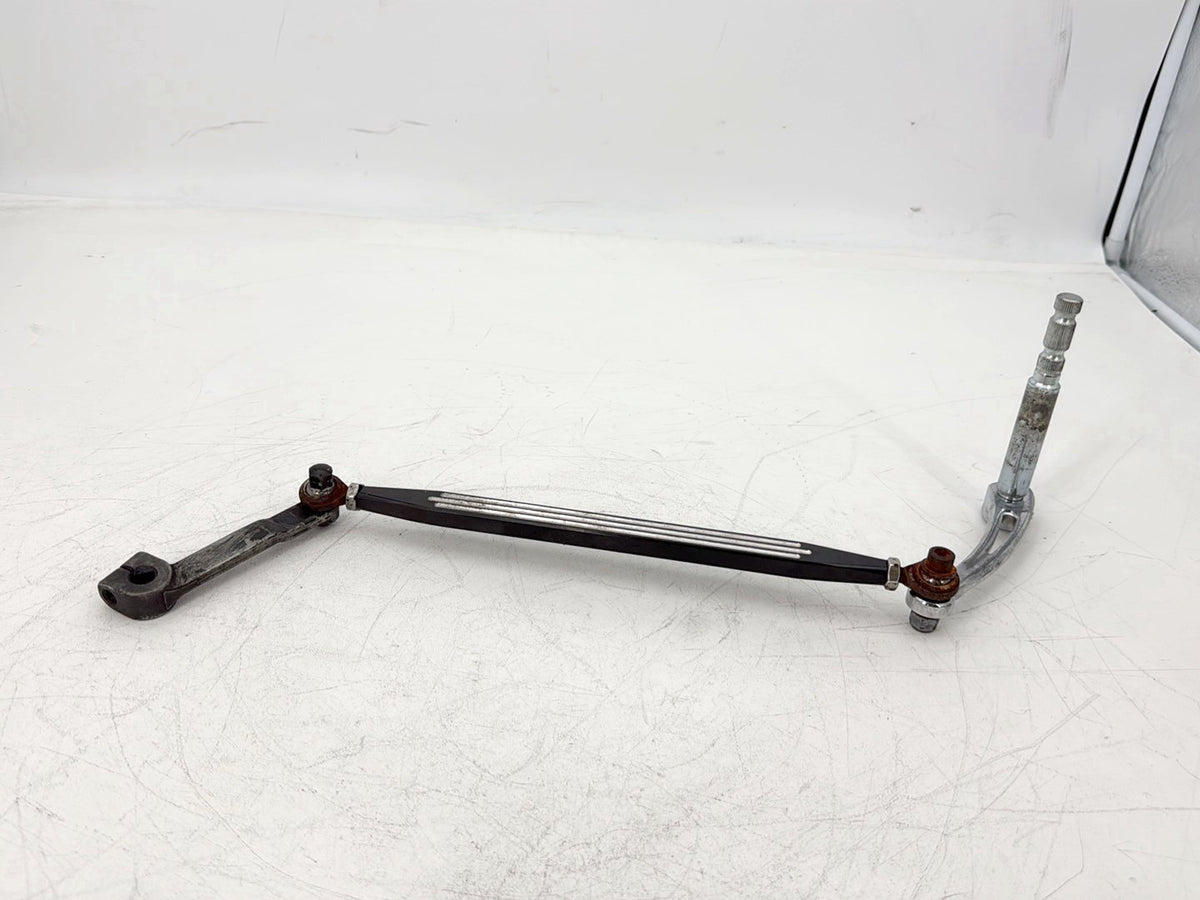 2006 Harley Touring FLHRI Road King OEM Gear Shifter Lever w/ Rod linkage