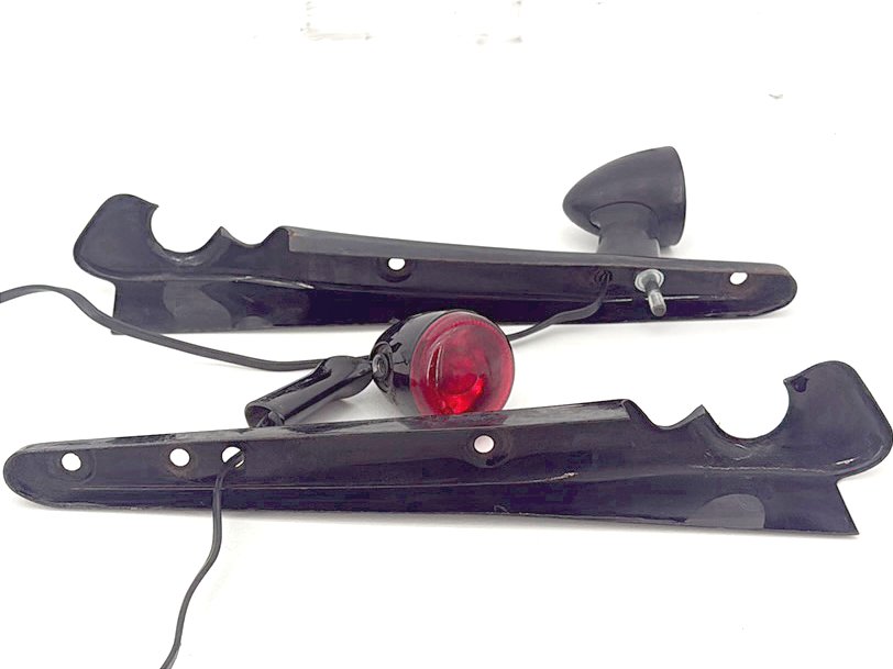 2004 - 2022 Harley-Davidson Sportster 1200 Nightster Rear Left Right Fender Struts Bracket & Turn Signal  60203-06