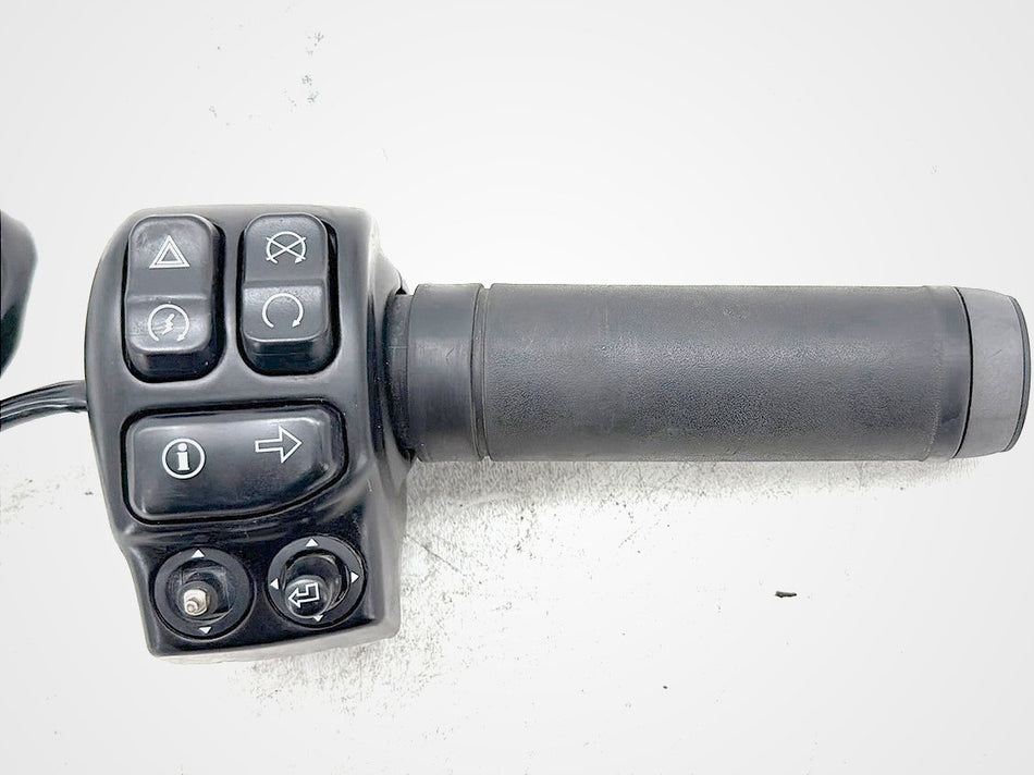 2016 Harley Electra Glide Touring Ultra OEM Right Engine Start Kill Switches Controls