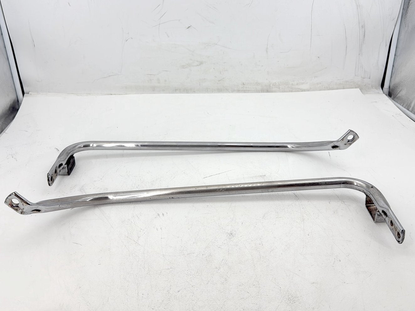 2007 Harley Street Glide Touring OEM Rear Left Right Saddlebag Guard Rails Bar