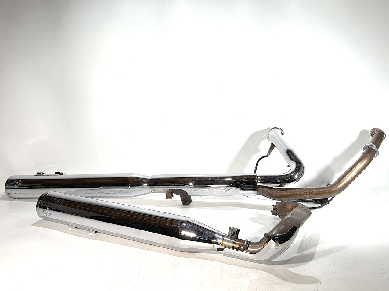 2019 - 2023 Harley-Davidson Touring Street Glide Exhaust Header Pipes Muffler Vance & Hines 65600176