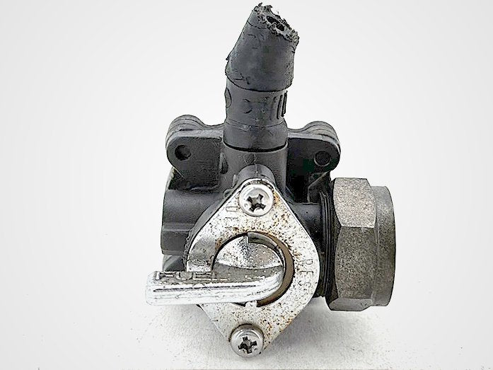2001 Harley Electra Glide Touring FLHT OEM Petrol Gasoline Gas Tank Fuel Petcock