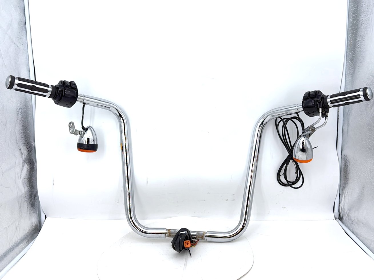 1999 - 2006 Harley-Davidson Softail Heritage Handlebars Left Right Switches Controls   56102-99 , 71589-96B ,  71590-96