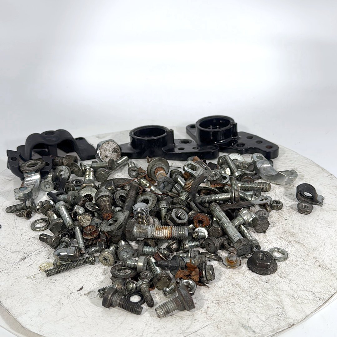 1999 - 2006 Harley-Davidson Touring Electra Glide Classic Hardware Bolts Nuts & Brackets
