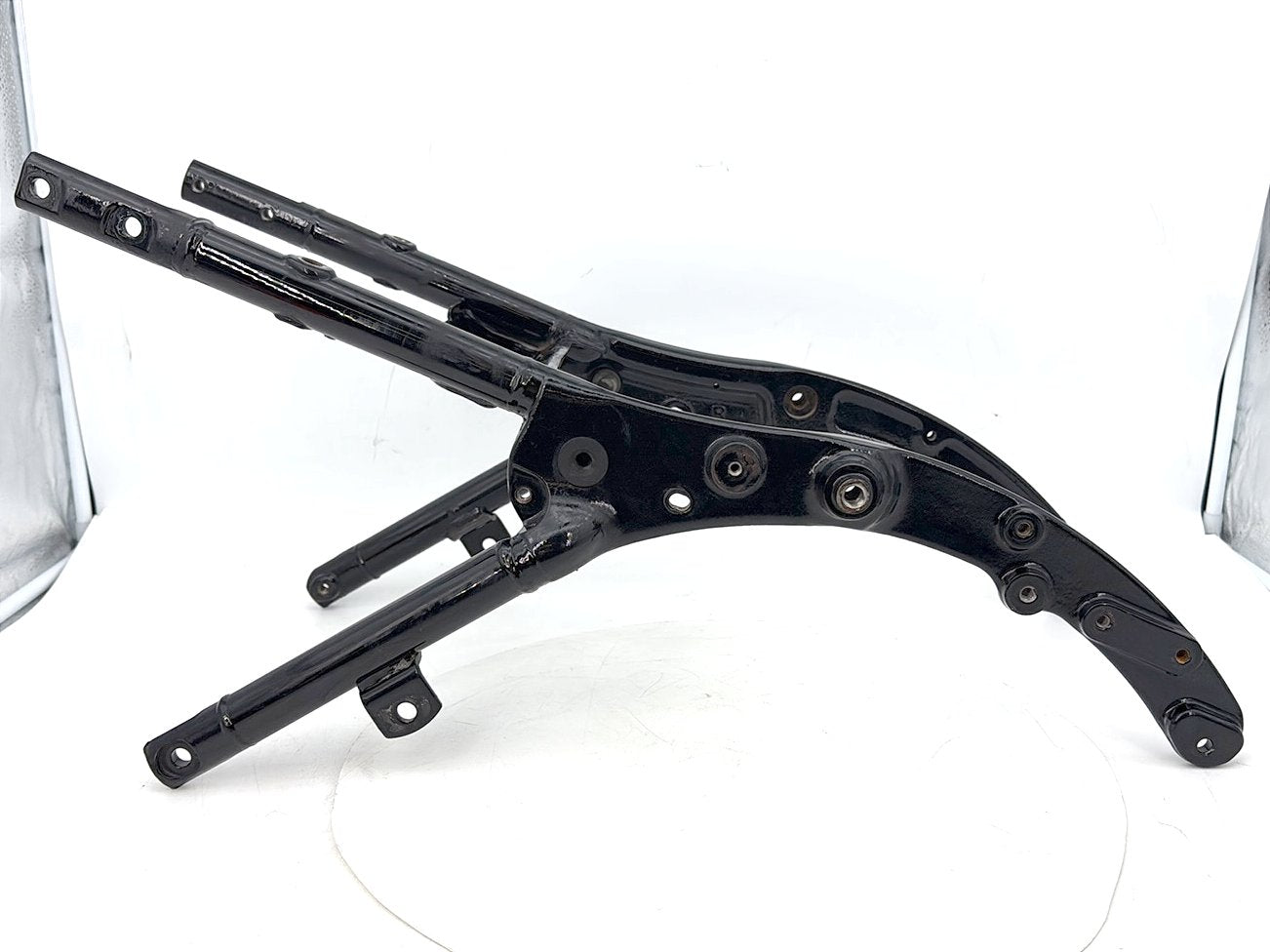 2007 - 2011 Harley-Davidson Touring Electra Glide Ultra Rear Sub Frame Subframe Tail Rail 48079-09BHP