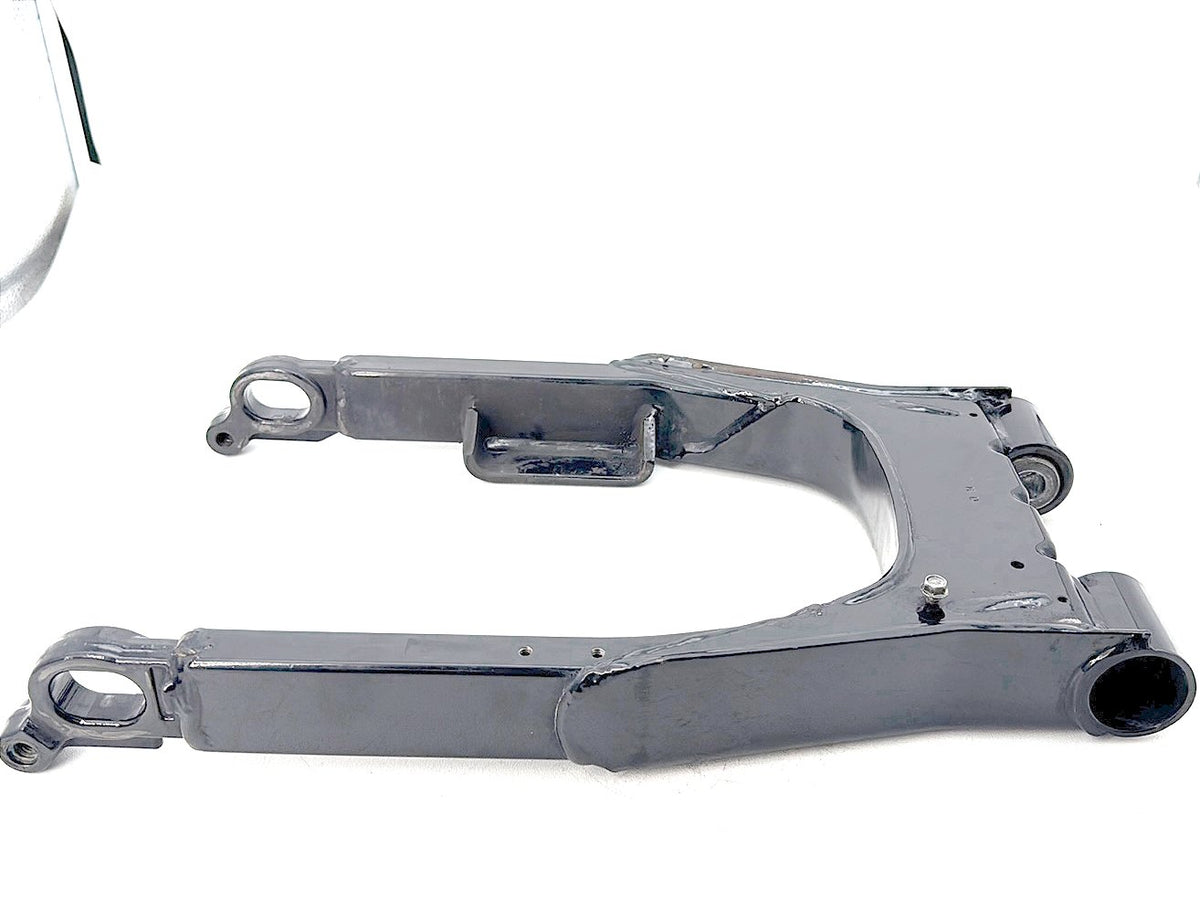 2007 Harley Touring FLHTP Electra Glide Police OEM Rear Fork Swingarm Swing Arm
