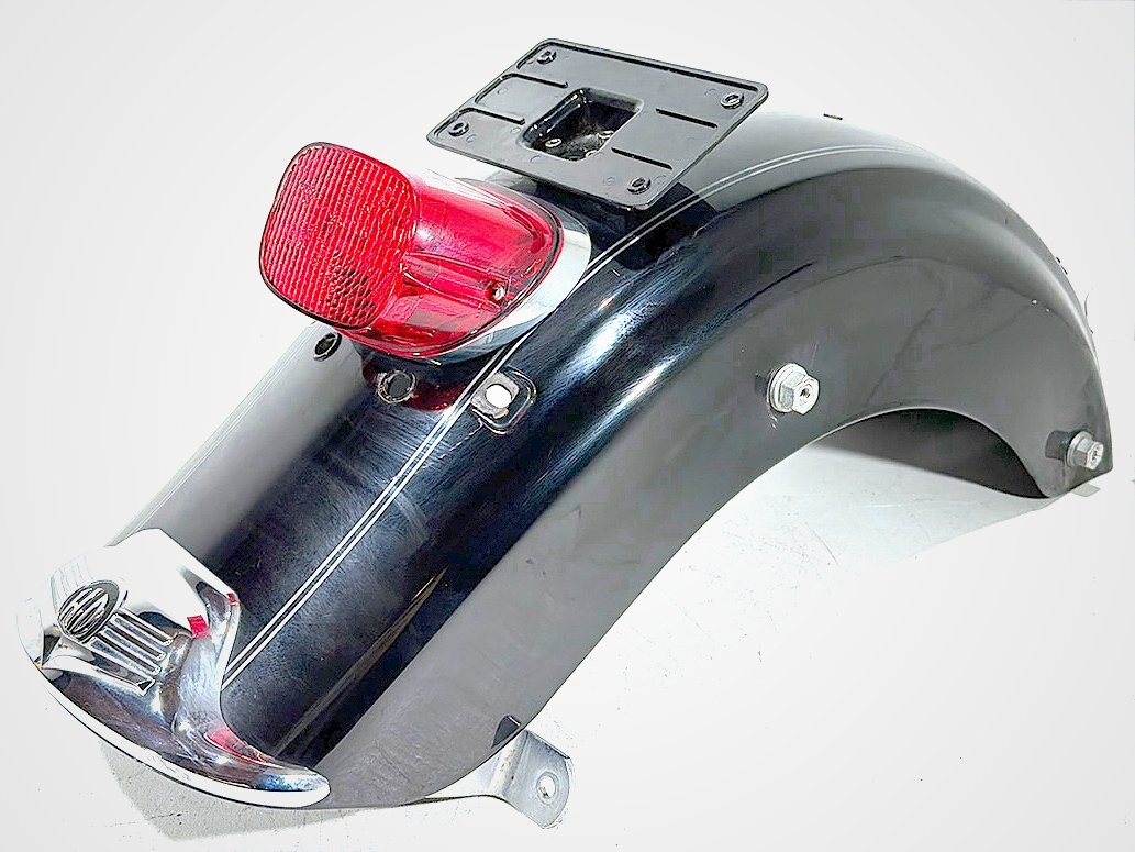 2010 Harley Road King Touring Classic OEM Rear Wheel Fender Taillight Brake Lamp