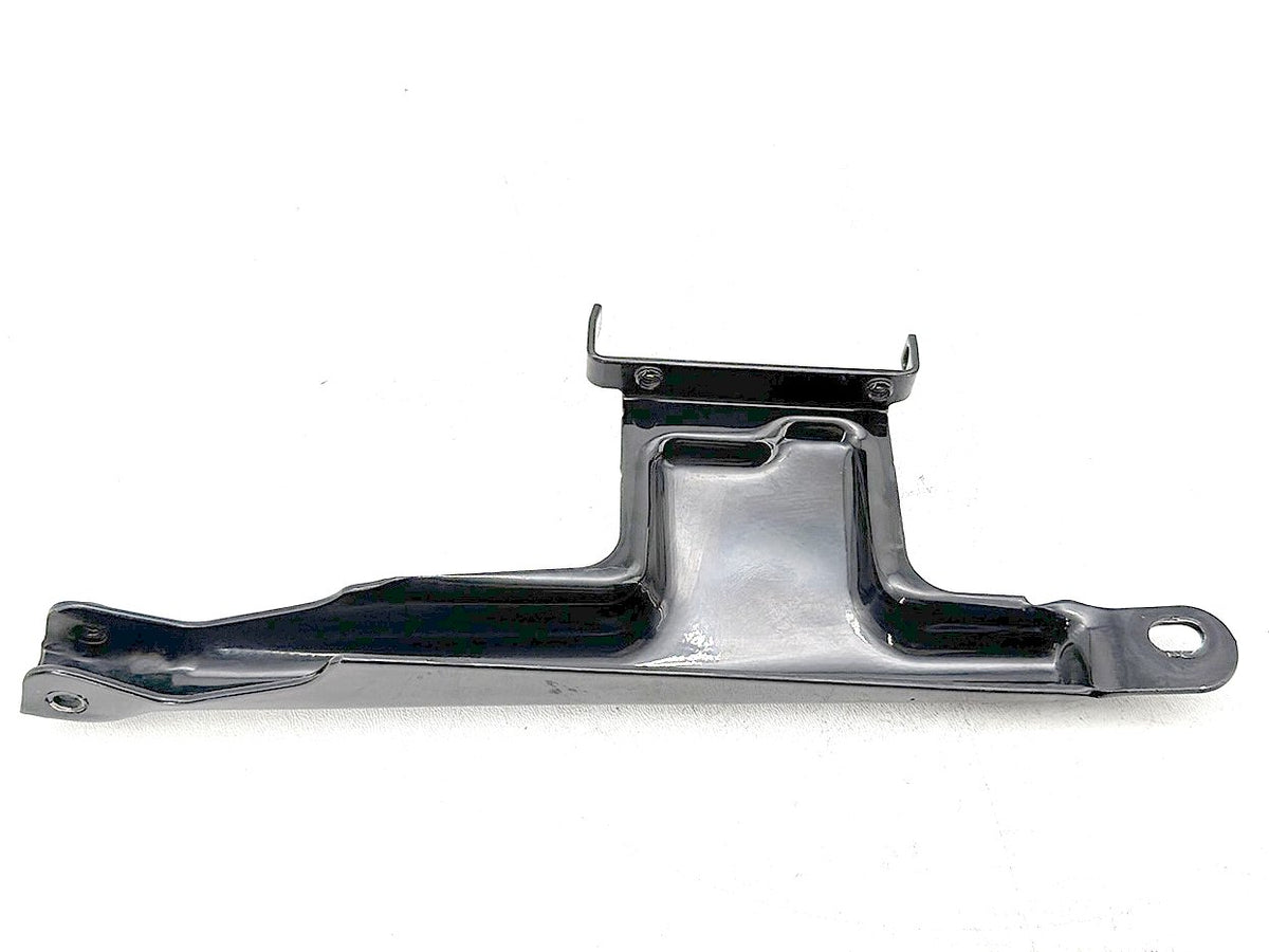 2007 Harley Softail Standard FXST OEM Seat Bracket Mount Support Mounting