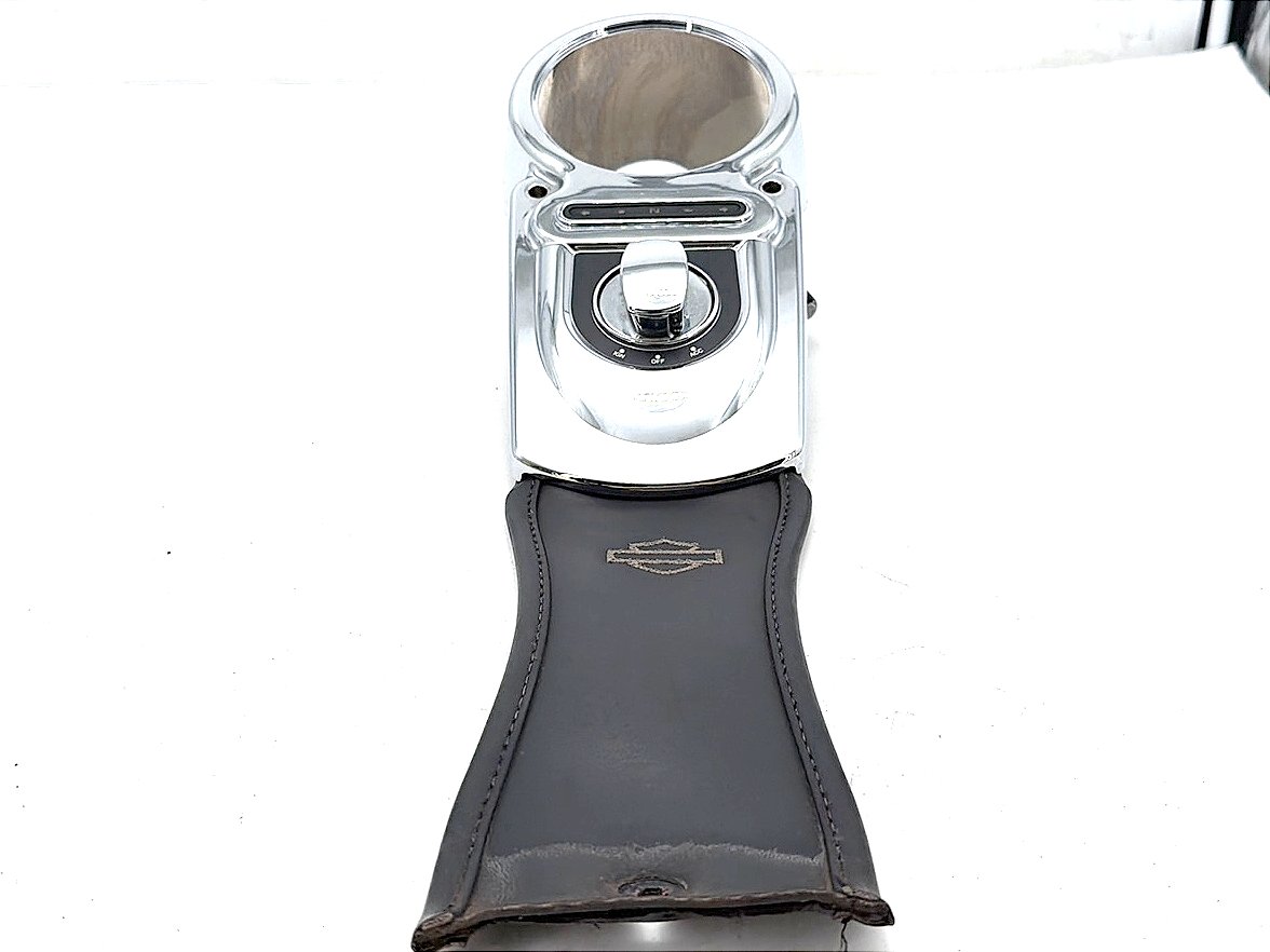 2008 Harley Dyna Fat Bob FXDF OEM Fuel Gas Tank Dash Console NOKey