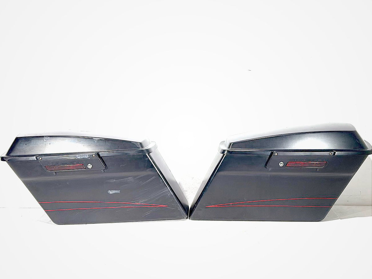 2011 Harley Road Glide Touring FLTRX OEM Left Right Saddlebags Luggage NOKey
