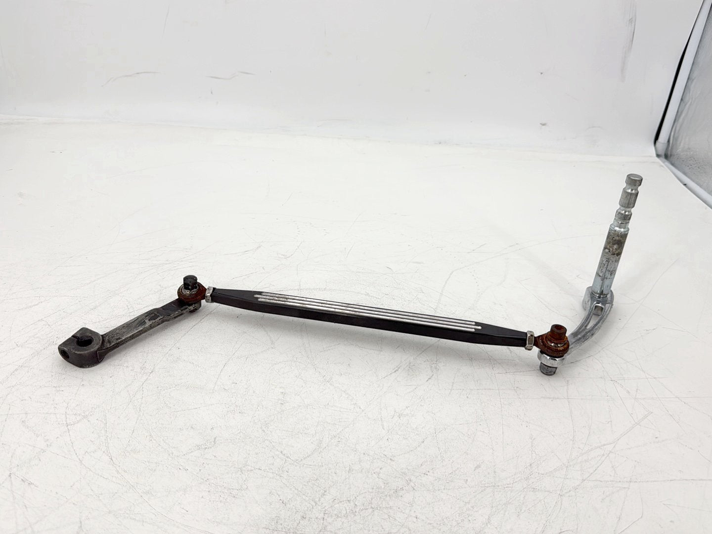 2006 Harley Touring FLHRI Road King OEM Gear Shifter Lever w/ Rod linkage