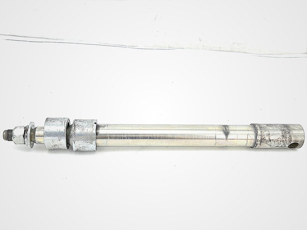 2006 Harley Electra Glide Touring FLHT OEM Front Wheel Axle Bolt Shaft