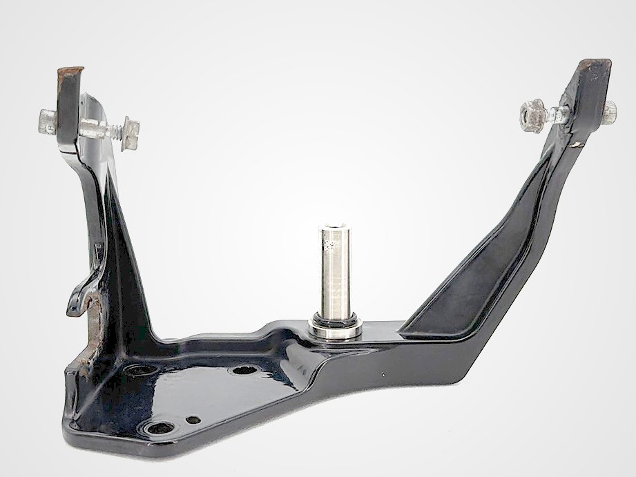 2011 Harley Heritage Softail Classic FLSTC OEM Right 1 Footboard Mount Bracket