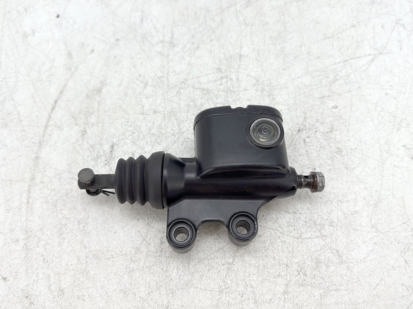 2009 Harley Street Glide Touring FLHX OEM Rear Brake Master Cylinder Reservoir