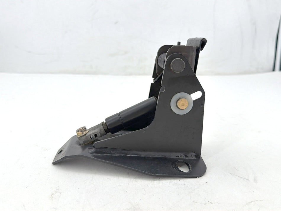 07 Harley Touring Electra Glide Ultra OEM Adjustable Rider Backrest Lift Mount