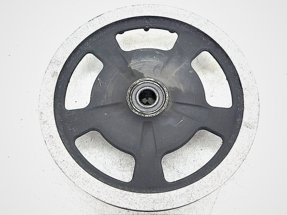 2011 Harley Street Glide Touring FLHX OEM Rear Driver Pulley Sprocket 68T 1"