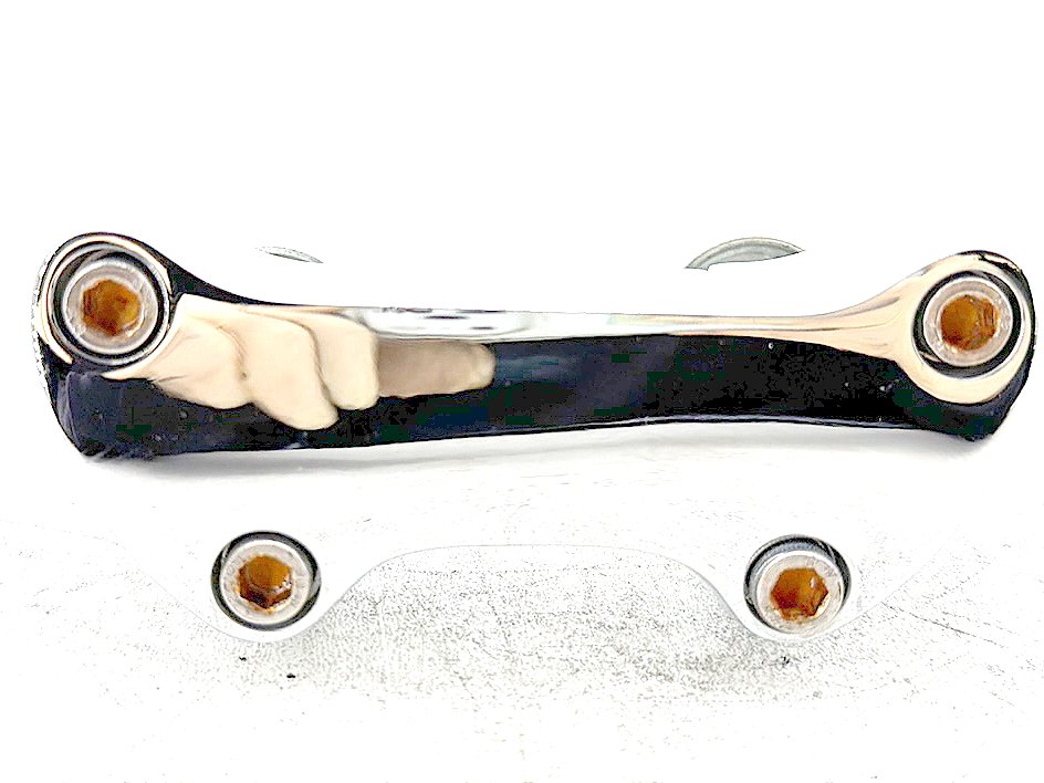 2014 Harley Dyna Switchback FLD OEM Front Handlebar Riser Top Clamp Chrome