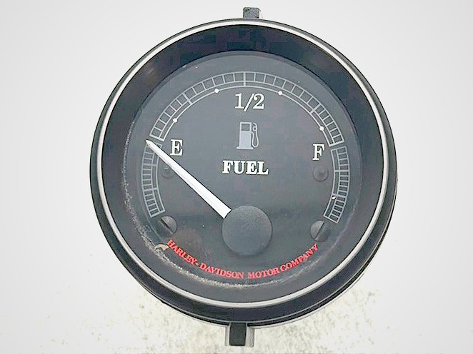 2005 Harley Electra Glide Touring OEM Gas Petrol Gasoline Fuel Gauge Cluster