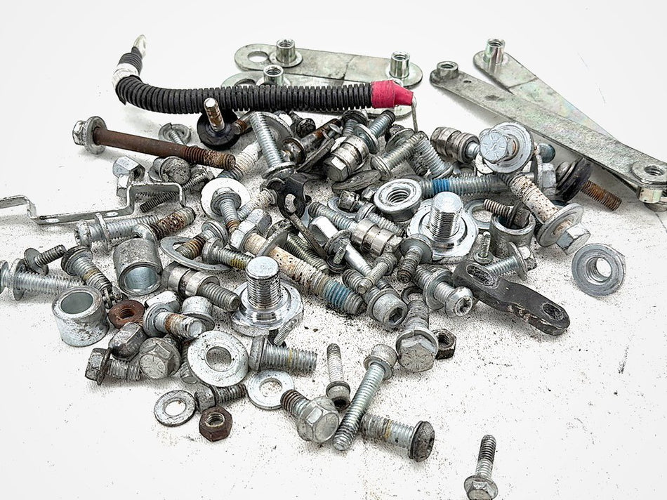 2015 Harley Softail Deluxe FLSTN OEM Hardware Bolts Nuts & Brackets